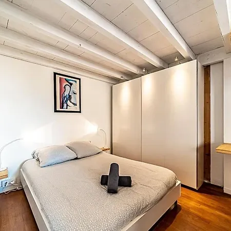 Superb 1 Bedroom - Croix Rousse District 아파트